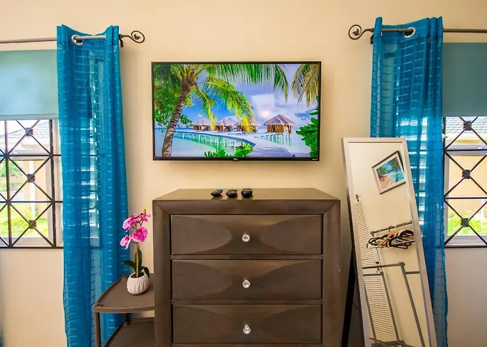 Ochi Rios Drax Hall 3 Bed Sleeps 7 Exquisitely Fully Furnished Villa *
