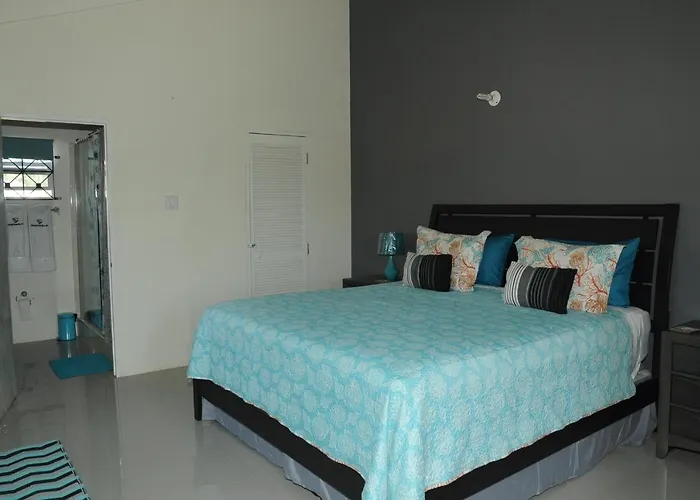 Ochi Rios Drax Hall 3 Bed Sleeps 7 Exquisitely Fully Furnished Ocho Rios
